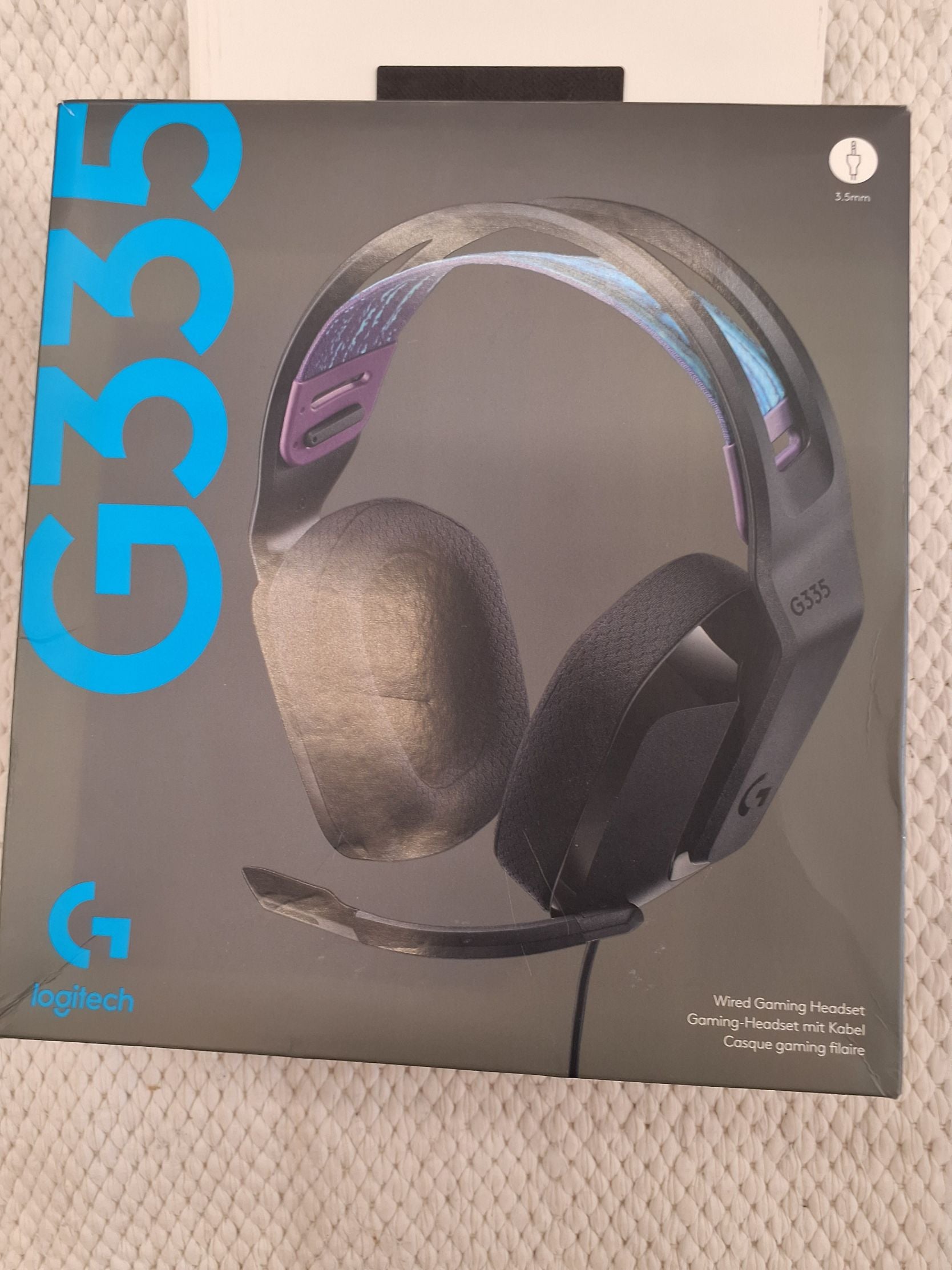 Logitech G335